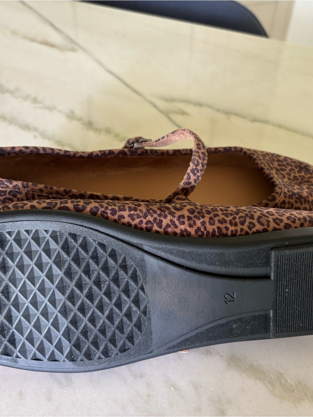 Aerosoles Leopard Print Mary Jane Flats Buckle Strap Size 12 - Picture 6 of 6